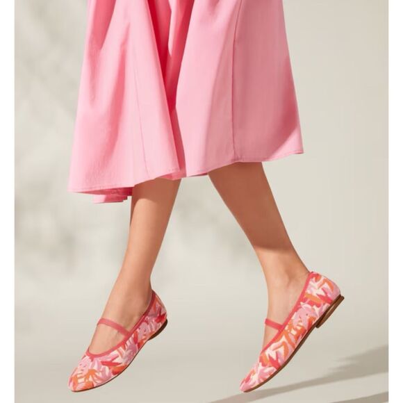 Vivaia Almond-Toe Tamia Mary-Jane in Multi Coral Tropical size 36 / New - Picture 1 of 9
